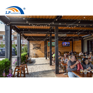 Pergola de telhado com persianas à prova d'água para guarda-sol bioclimático como restaurante