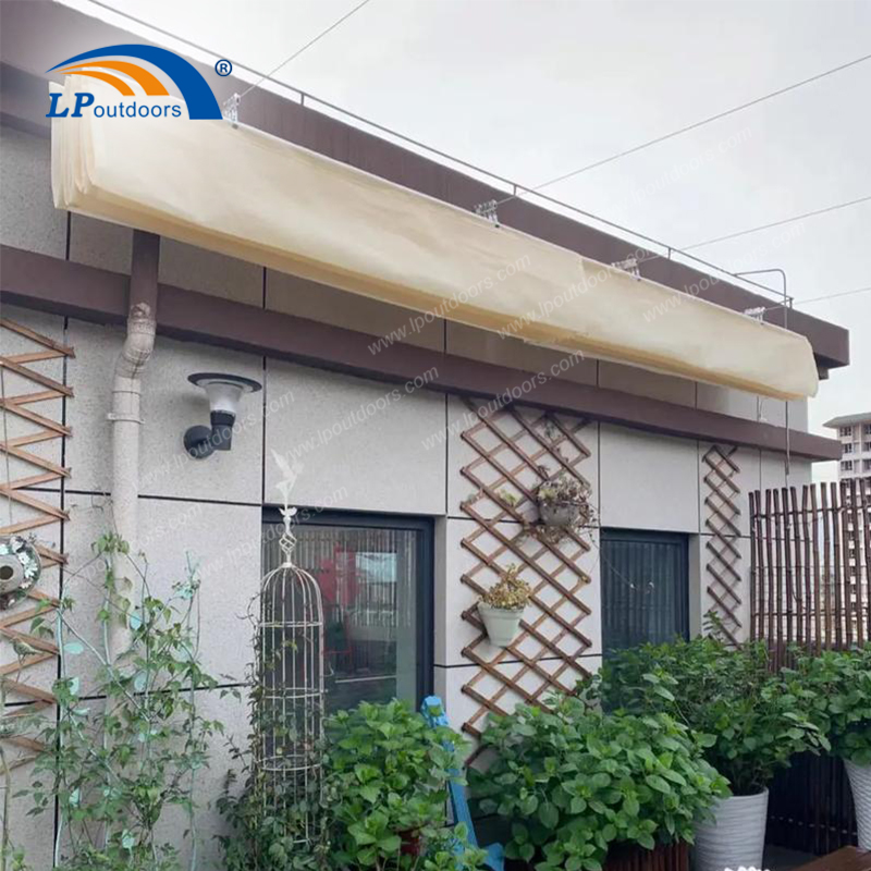 Pérgola retrátil de HDPE comercial para terraços de hospitalidade