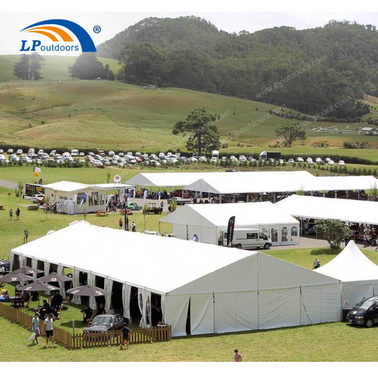 Barraca de festa grande com estrutura de alumínio à prova d'água para evento de feira de carros ao ar livre