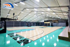 Estrutura interna do centro de treinamento de basquete de tamanho padrão