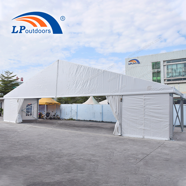 Tenda de estrutura temporária de 18m com entrada de barreira de 12m como armazém de armazenamento para venda