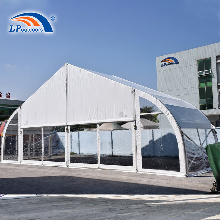 tenda curva transparente