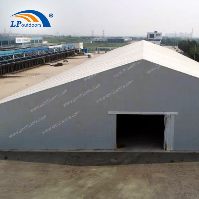 barraca de armaz&eacute;m segura