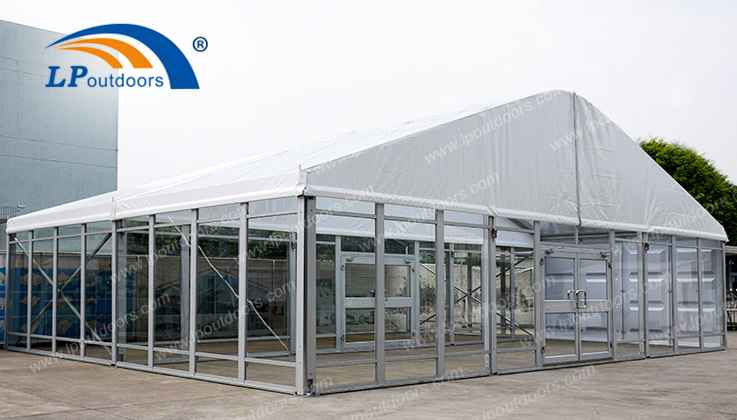 Barraca de 12m de árvore médio