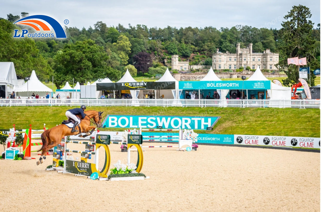 Tenda para eventos equestres de pagode | Rider Lounge e cobertura para espectadores