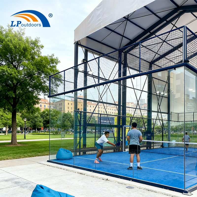 Tenda de Padel para todos os climas | Recintos esportivos modulares e duráveis