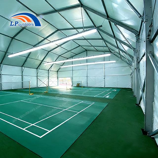 Edifício pré-fabricado de salão de badminton com telhado poligonal | Estrutura do LP